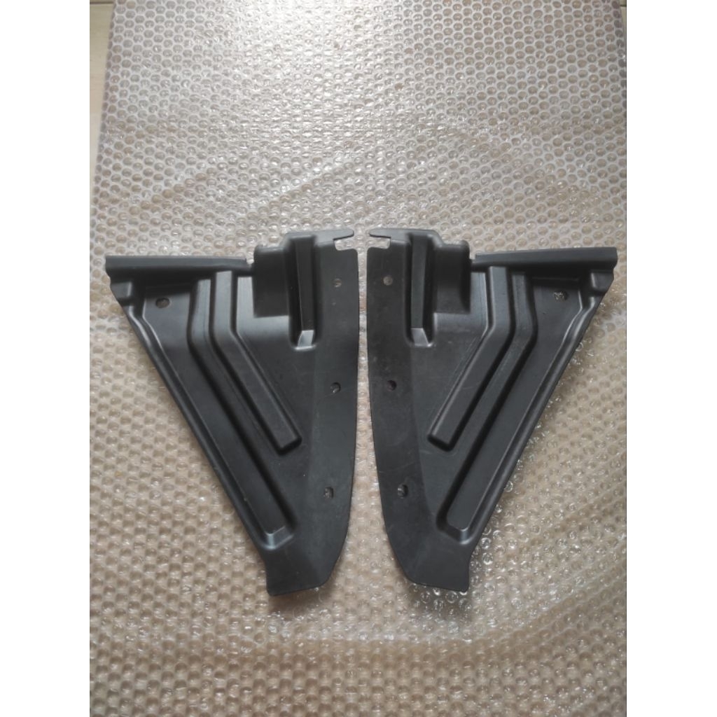 liner fender belakang grand max luxio original