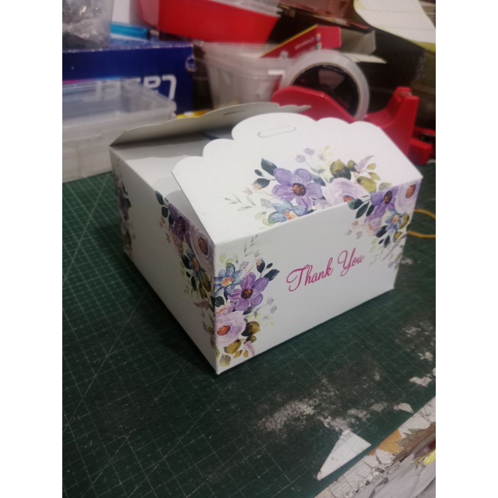 

Kardus untuk souvenir mangkok two tone SAMPLE