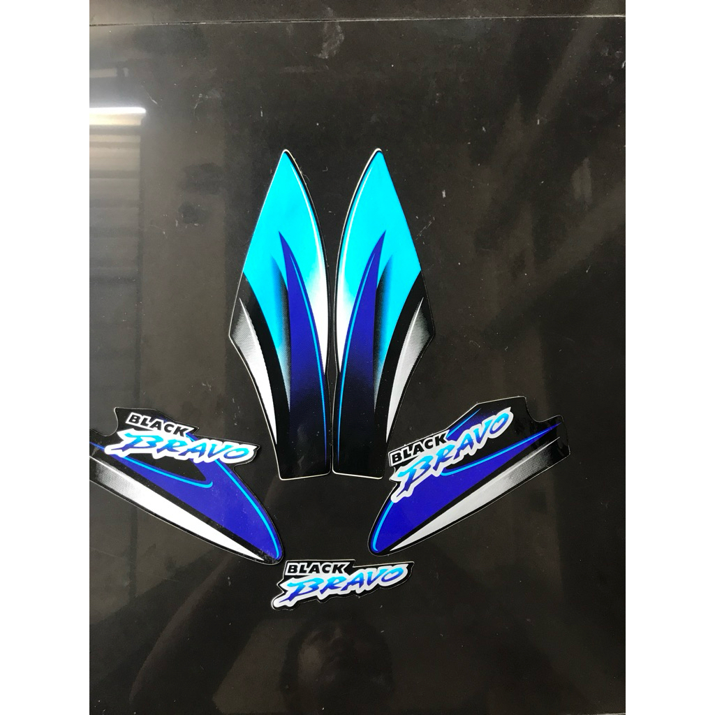 STRIPING STIKER BLACK BRAVO RC100 HITAM BIRU