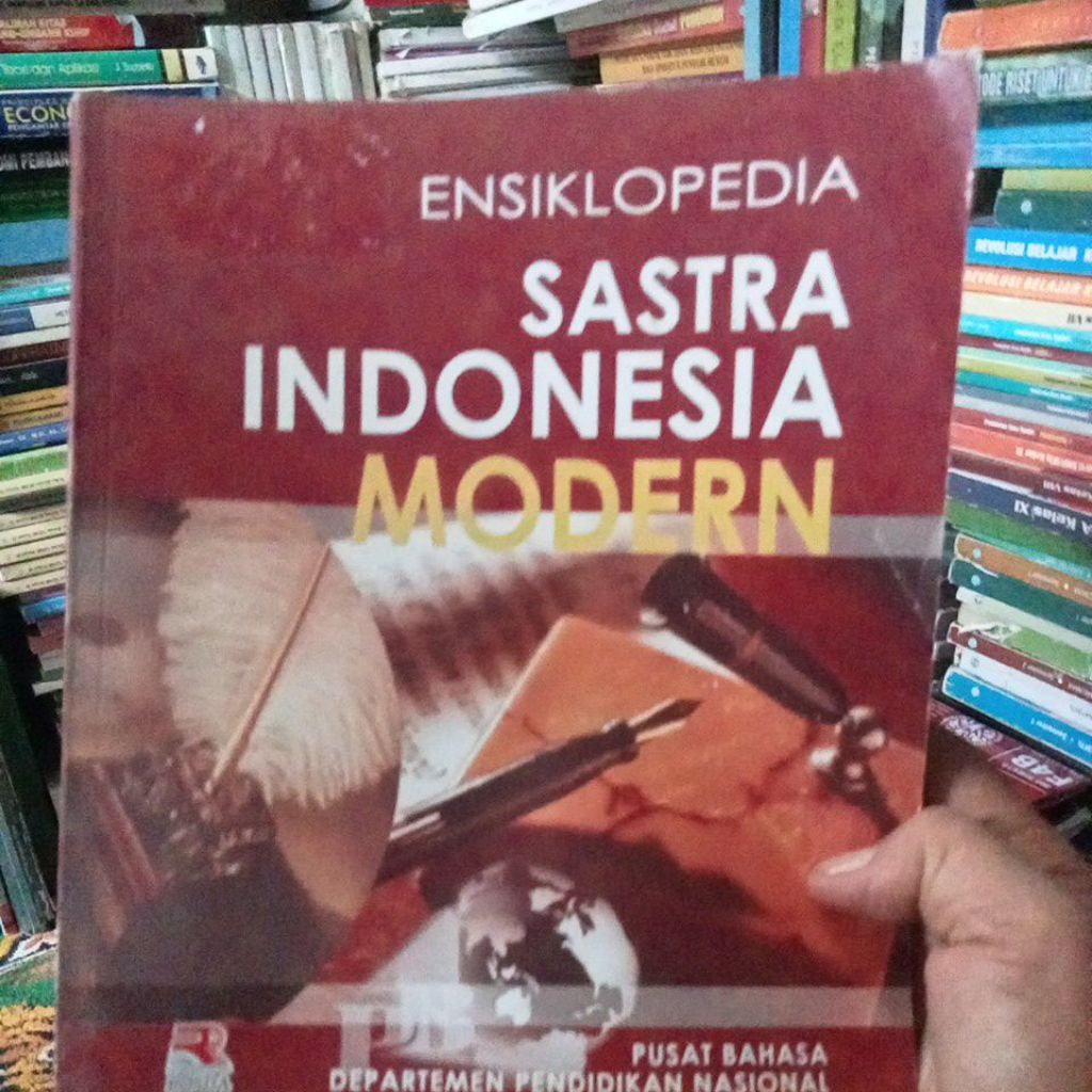 BUKU BEKAS ORIGINAL ENSIKLOPEDIA SASTRA INDONESIA MODERN