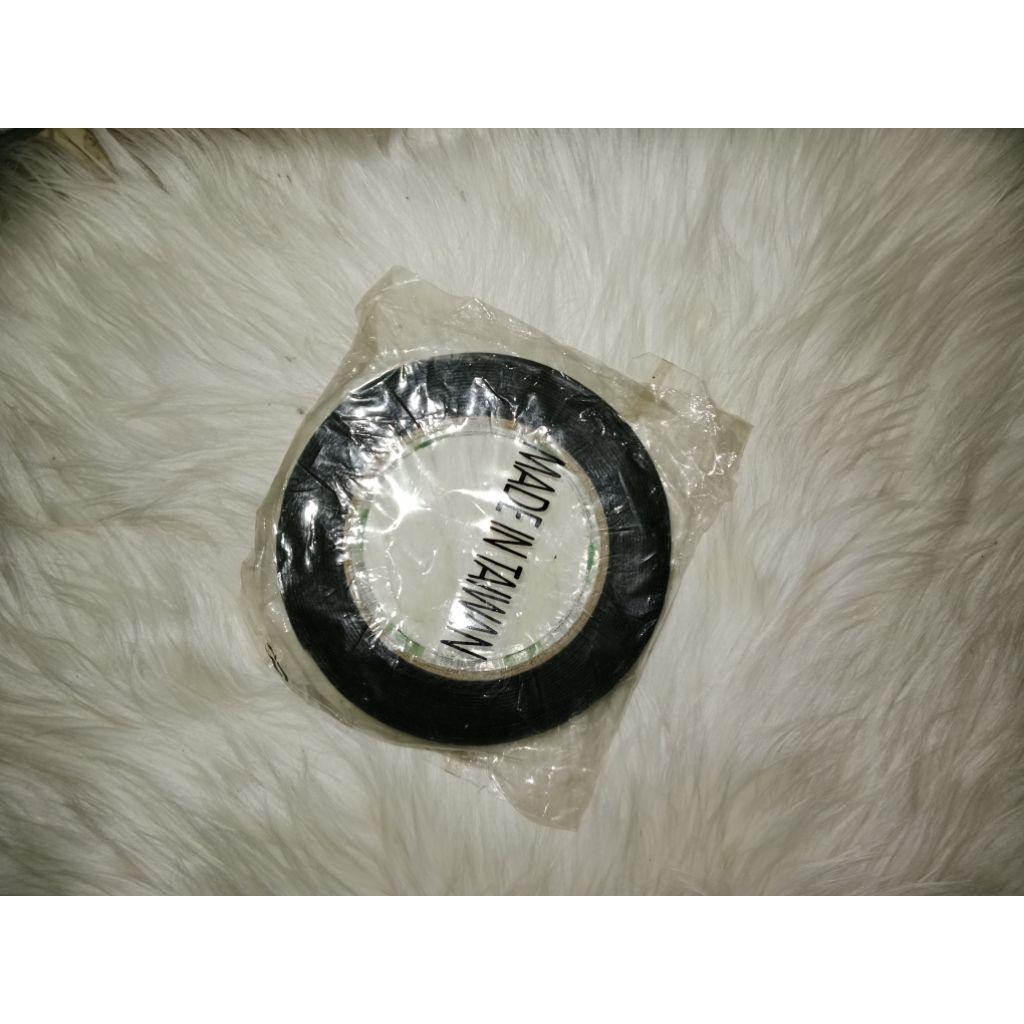 

Double Tape Hijau - Made In Taiwan