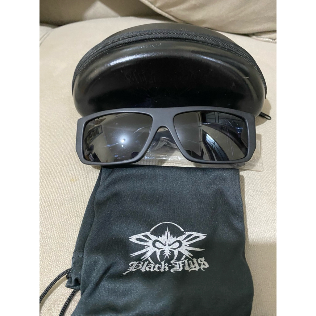 sunglasses famous stars and straps