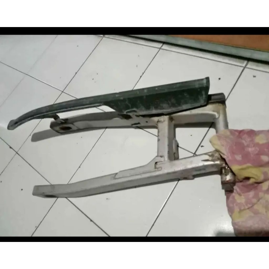 SWING ARM ORIGINAL COPOTAN YAMAHA SCORPIO ORIGINAL COPOTAN