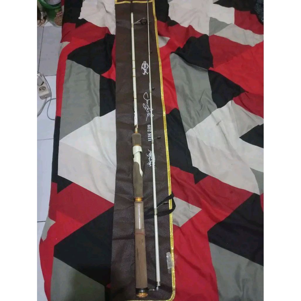 joran relix jangkrik gen 2 kondisi second rasa baru 10/20lbs panjang 180