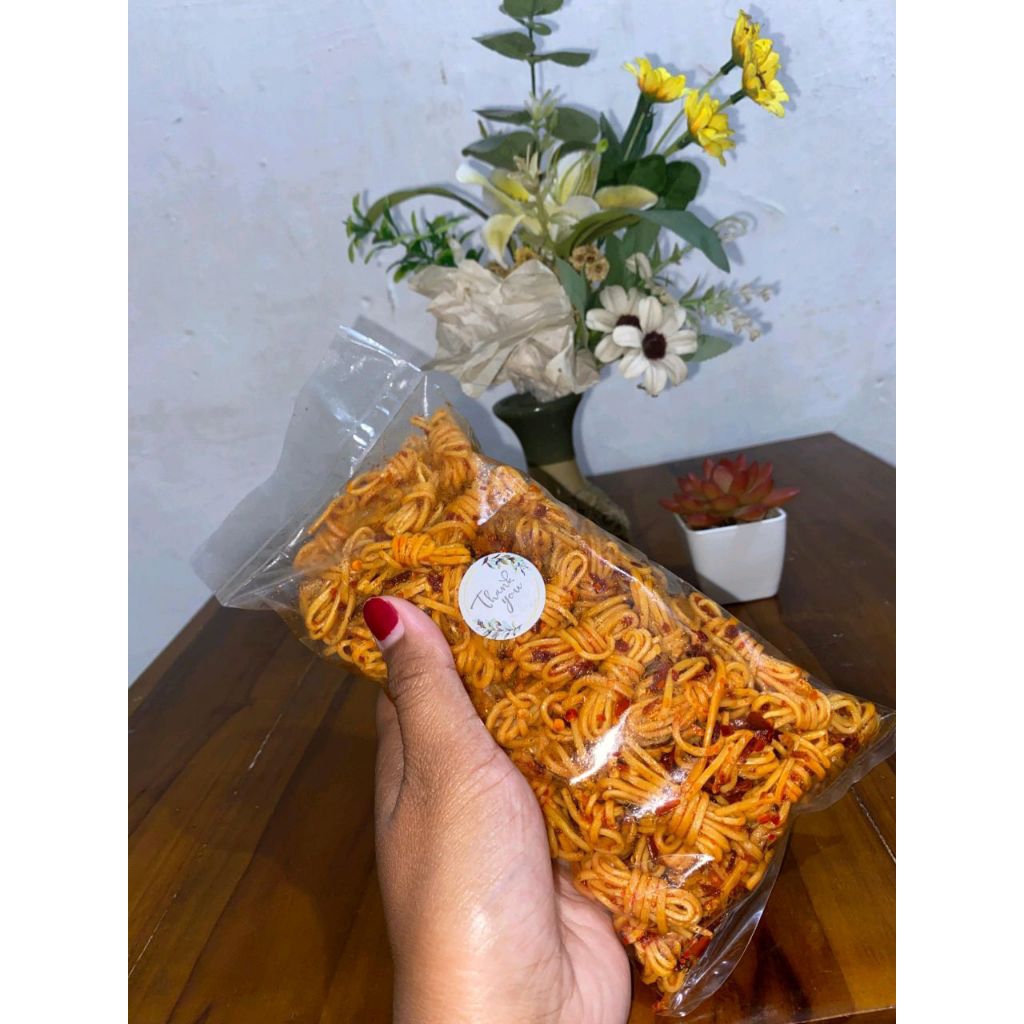 

Mie gulung pedas gurih bikin nagih kemasan 200 gram