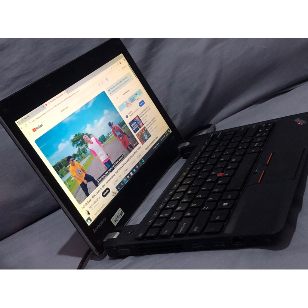 Laptop Lenovo Thinkpad Edge E135 Cek Deskripsi