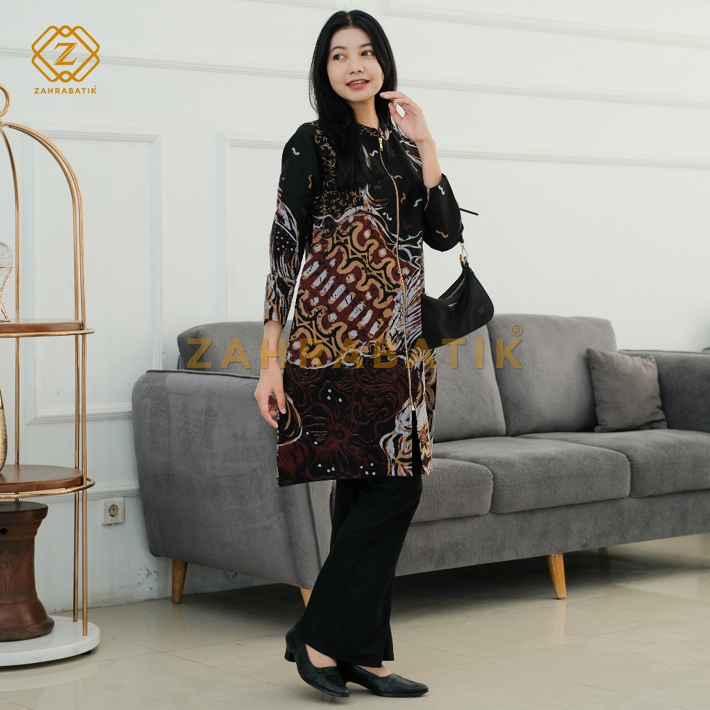 Batik Zahra-Tunik Wanita-Motif Abstrak Daun Warna Hitam