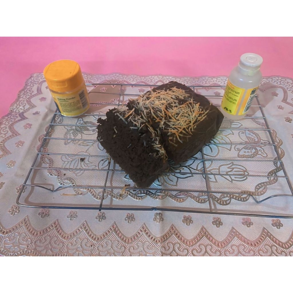 

Choco banana cake ( per slice )