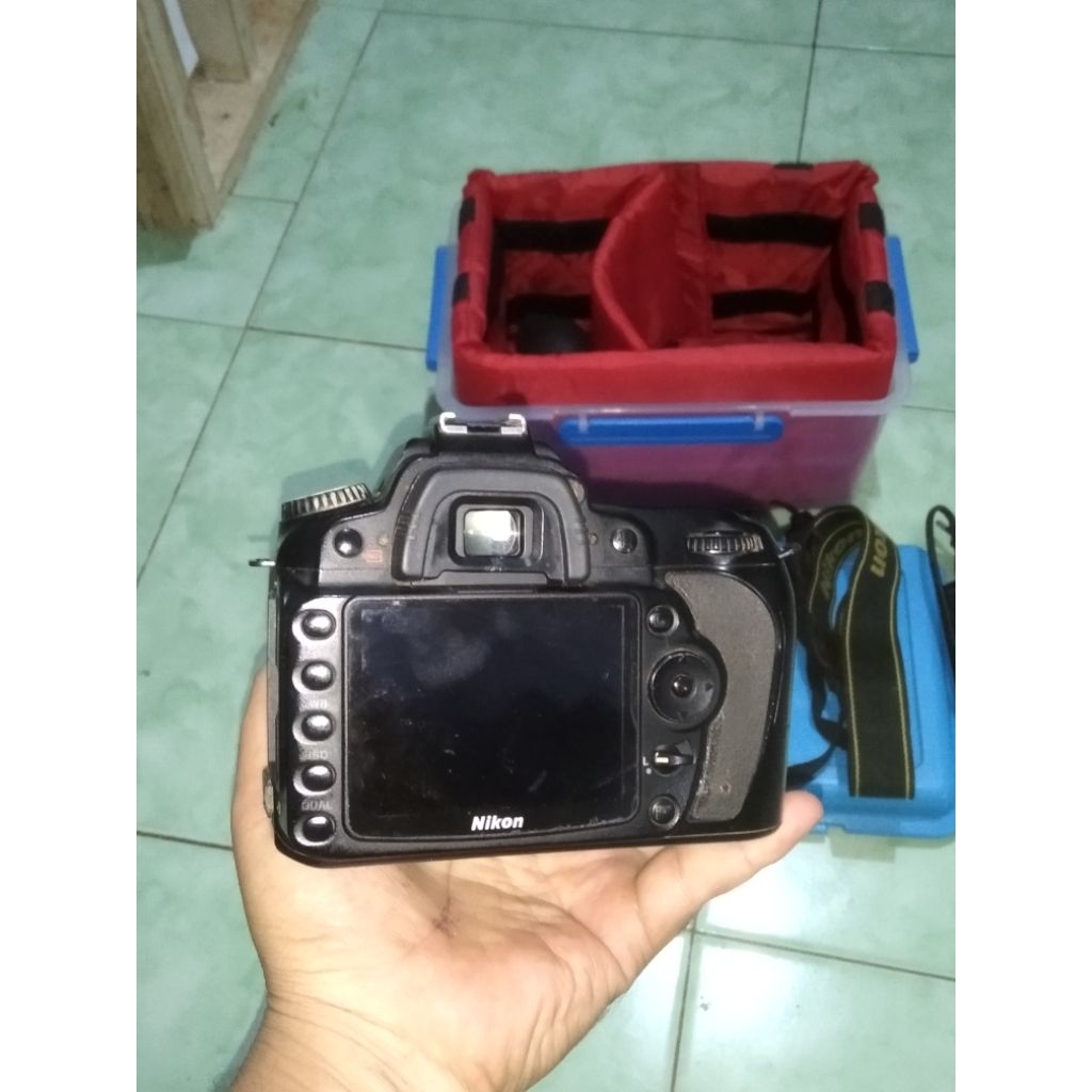 NIKON D90 BODY ONLY