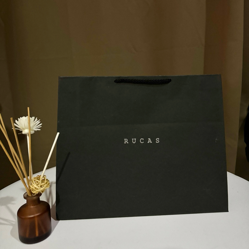 

Paper Bag RUCAS Medium Paper Bag Pembungkus Kado