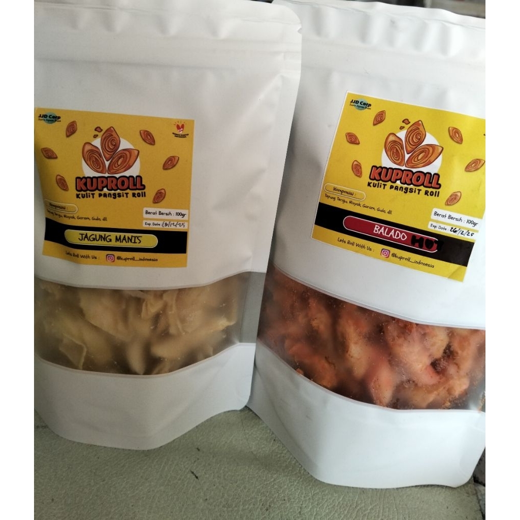 

kuprol keripik pangsit 47000 per 3 pcs