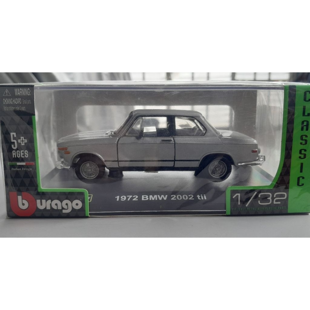 bburago bmw 2002 tii 1 32 1:32 1/32