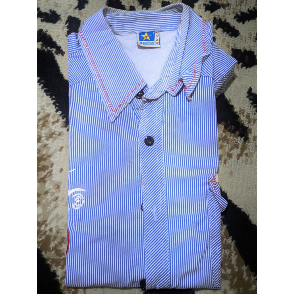 KEMEJA LENGAN PENDEK LAKI LAKI