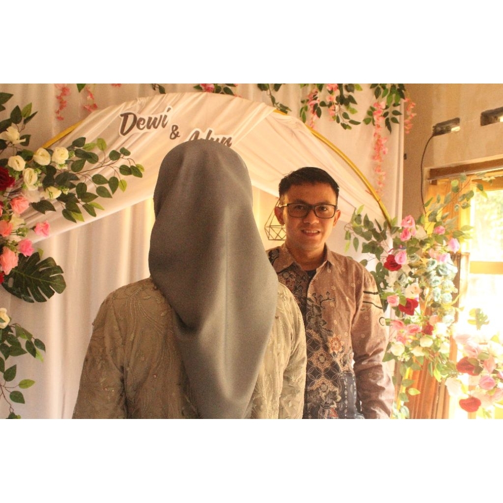 BONUS FOTO VIDEO (1 FOTOGRAFER) SEWA BACKDROP TUNANGAN