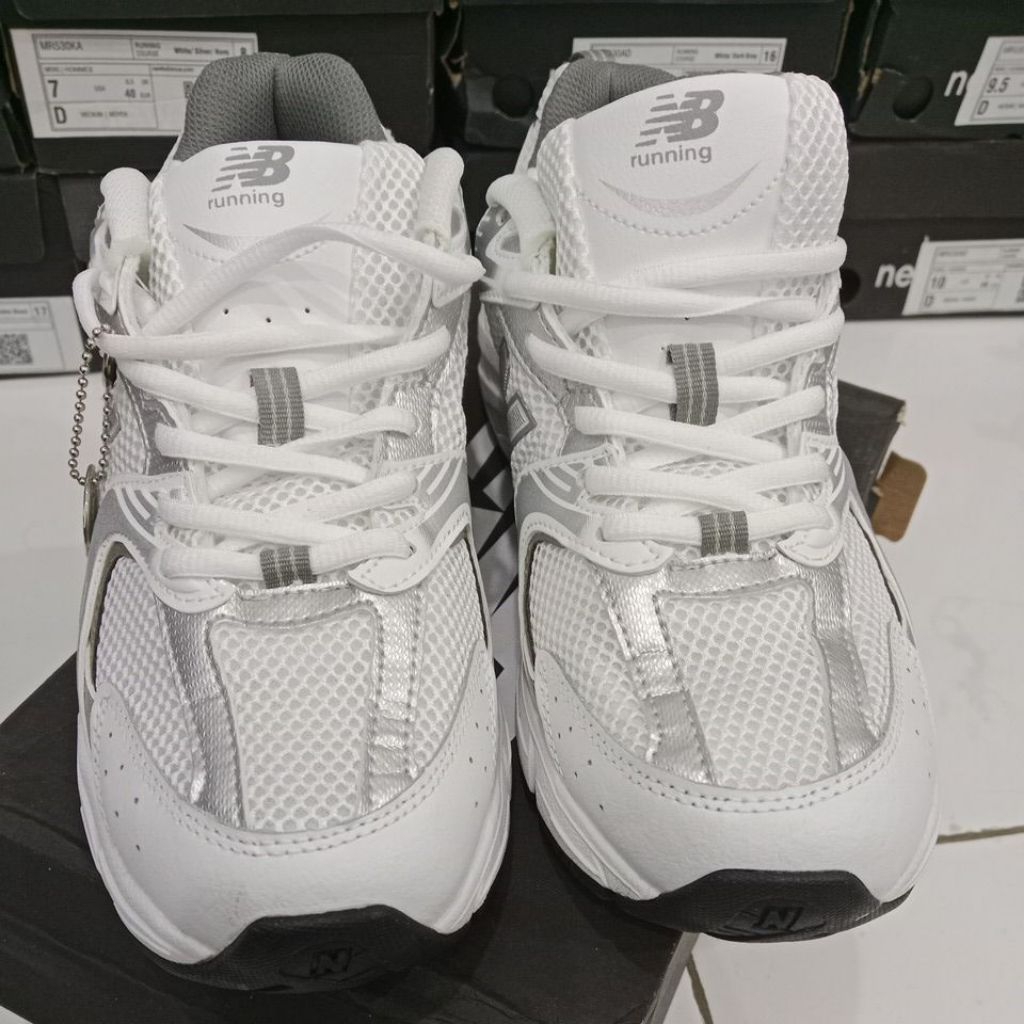 Sepatu New Balance 530 Pria dan Wanita 100% Original " Casual Sneakers – Ringan & Fashionable # Whit