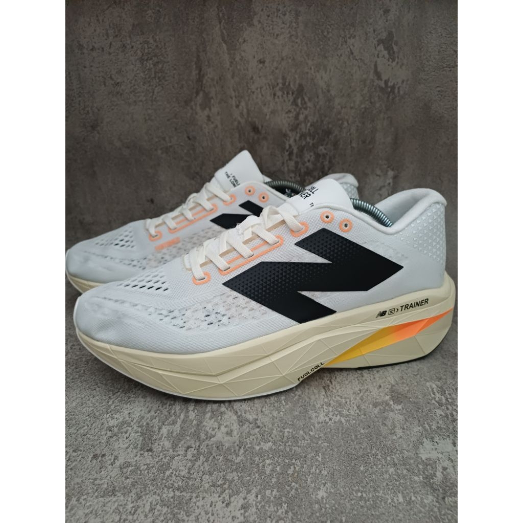 New Balance Fuelcell Trainer Size 44