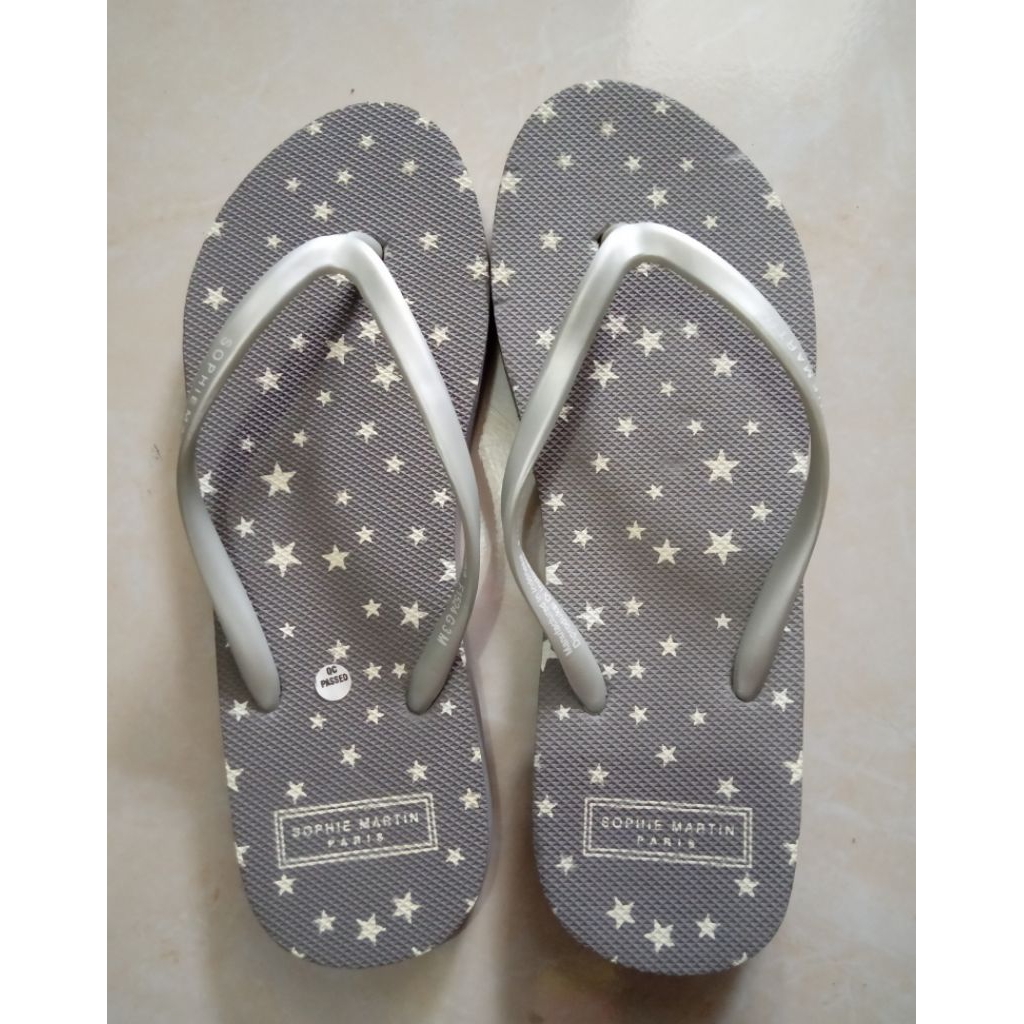 Cuci Gudang Sophie Martin Sandal Wanita