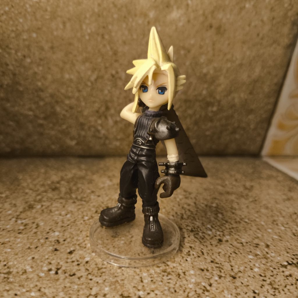 Final fantasy VII Cloud Square Enix Trading Figure