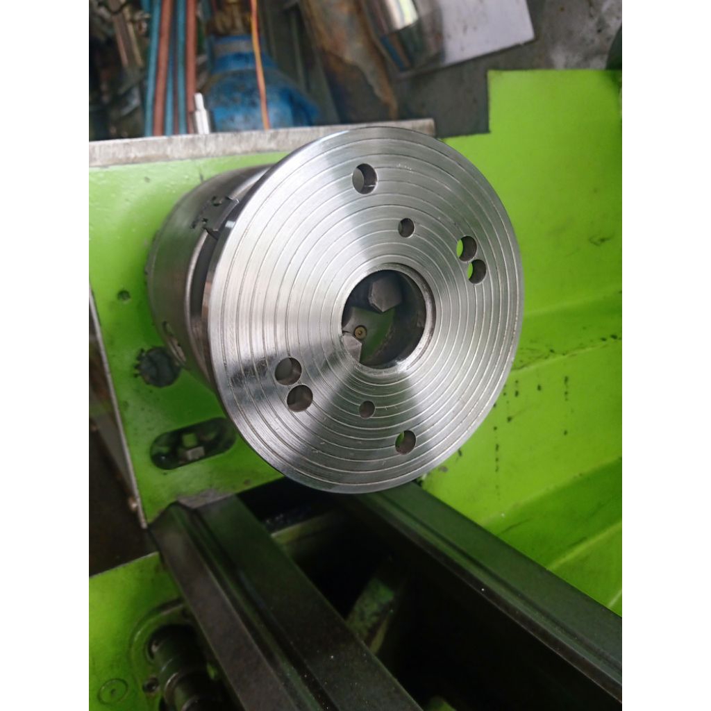 jig bubut blok/head motor universal