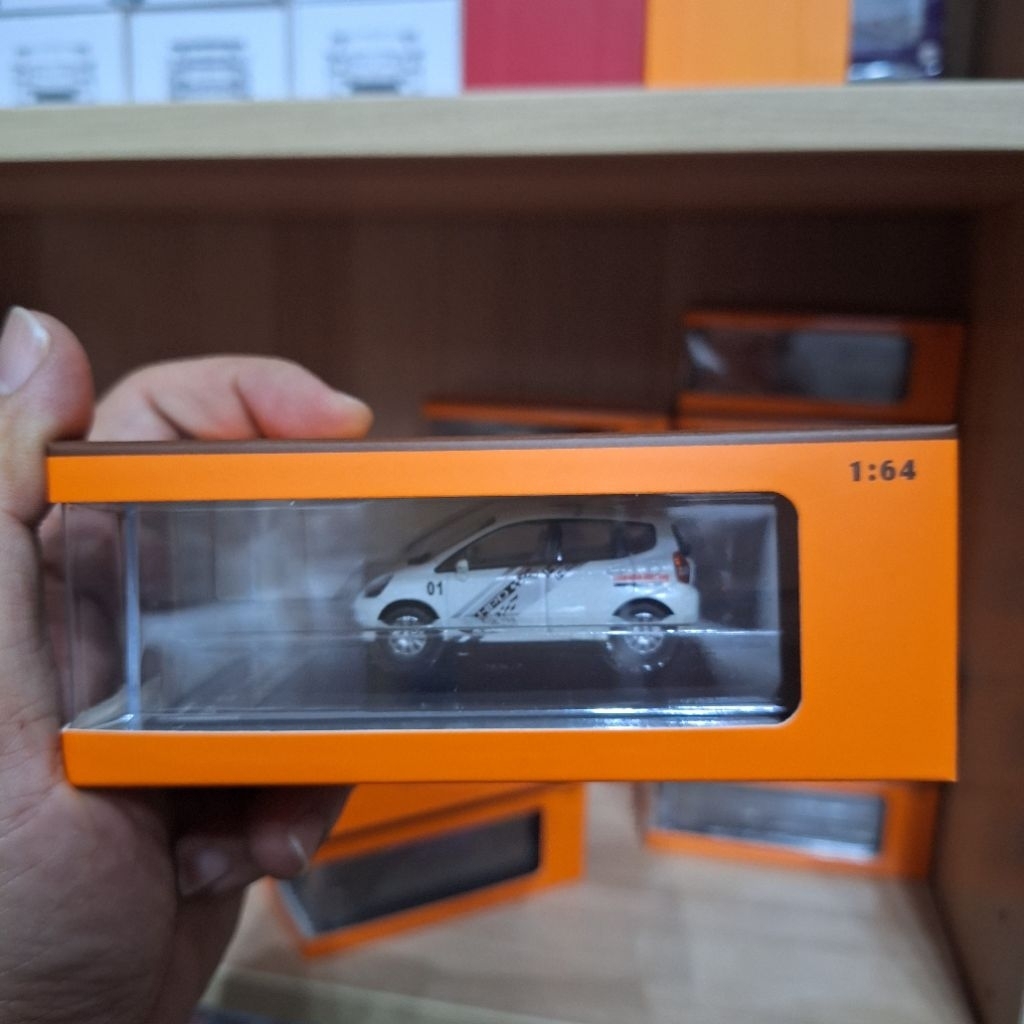GCD Diecast Skala 64 Honda Jazz Gen 1 White Honda Livery