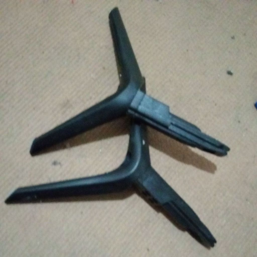 kaki TV Samsung 43TU8000