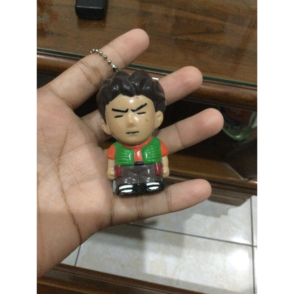 pokemon figure pet trainer no brand kondisi sesuai foto