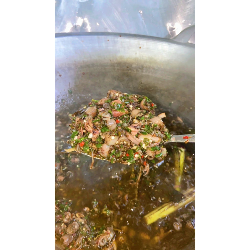 

NyonyaSambalBabyCumiAndaliman