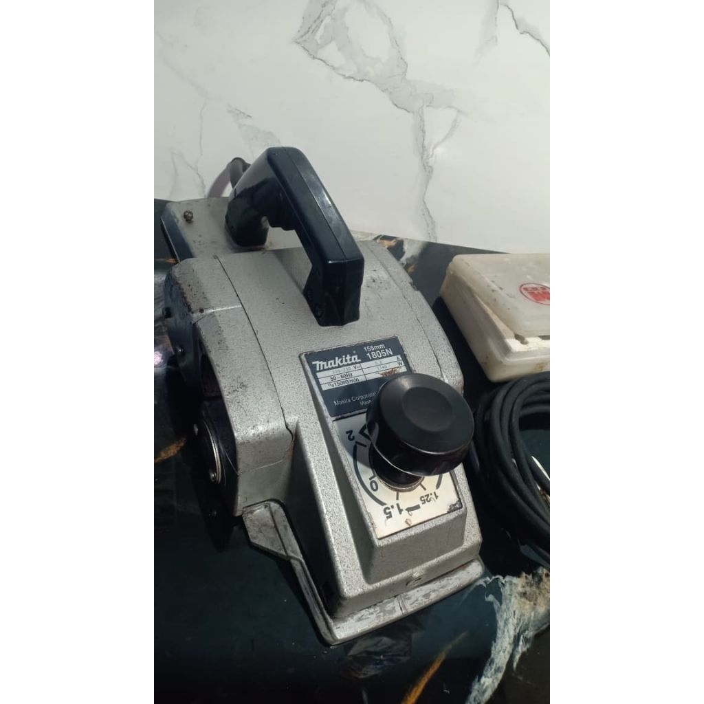 Mesin Serut Kayu Besar MAKITA 1805N/Ketam robot makita Original made in Jepang