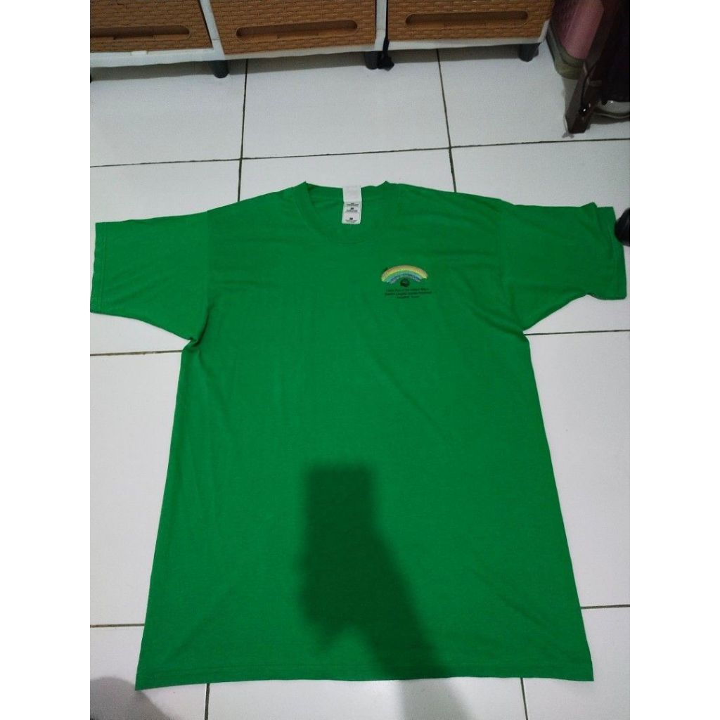 Kaos Fruit Of The Loom