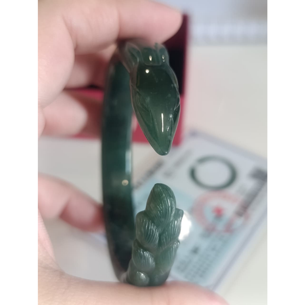 Giok Jadeite Jade Carving Nine Tail Fox (Rubah Ekor 9) Guatemala Blue Jade Bangle size 60,1mm