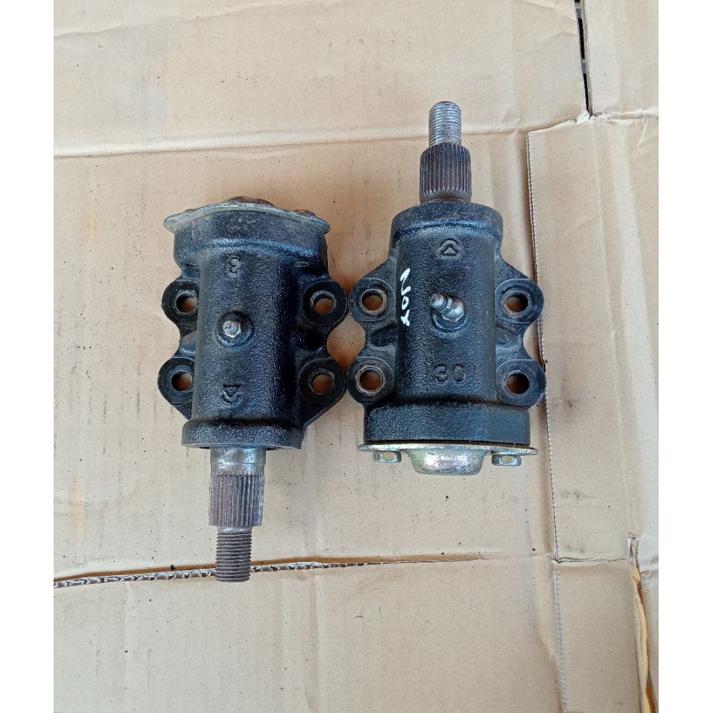 Idle Arm bearing Bekas Mitsubishi L300 Diesel Ori | Idler Arm bearing Copotan L300 Sparepart Kemudi 