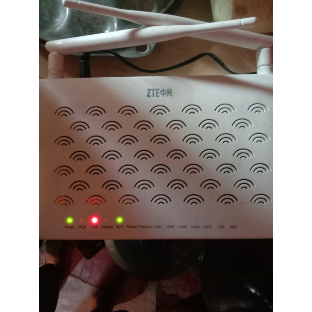 Router wifi zte ZXHN F609