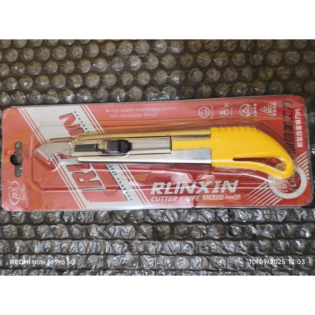 

Cutter akrilik | pisau pemotong akrilik