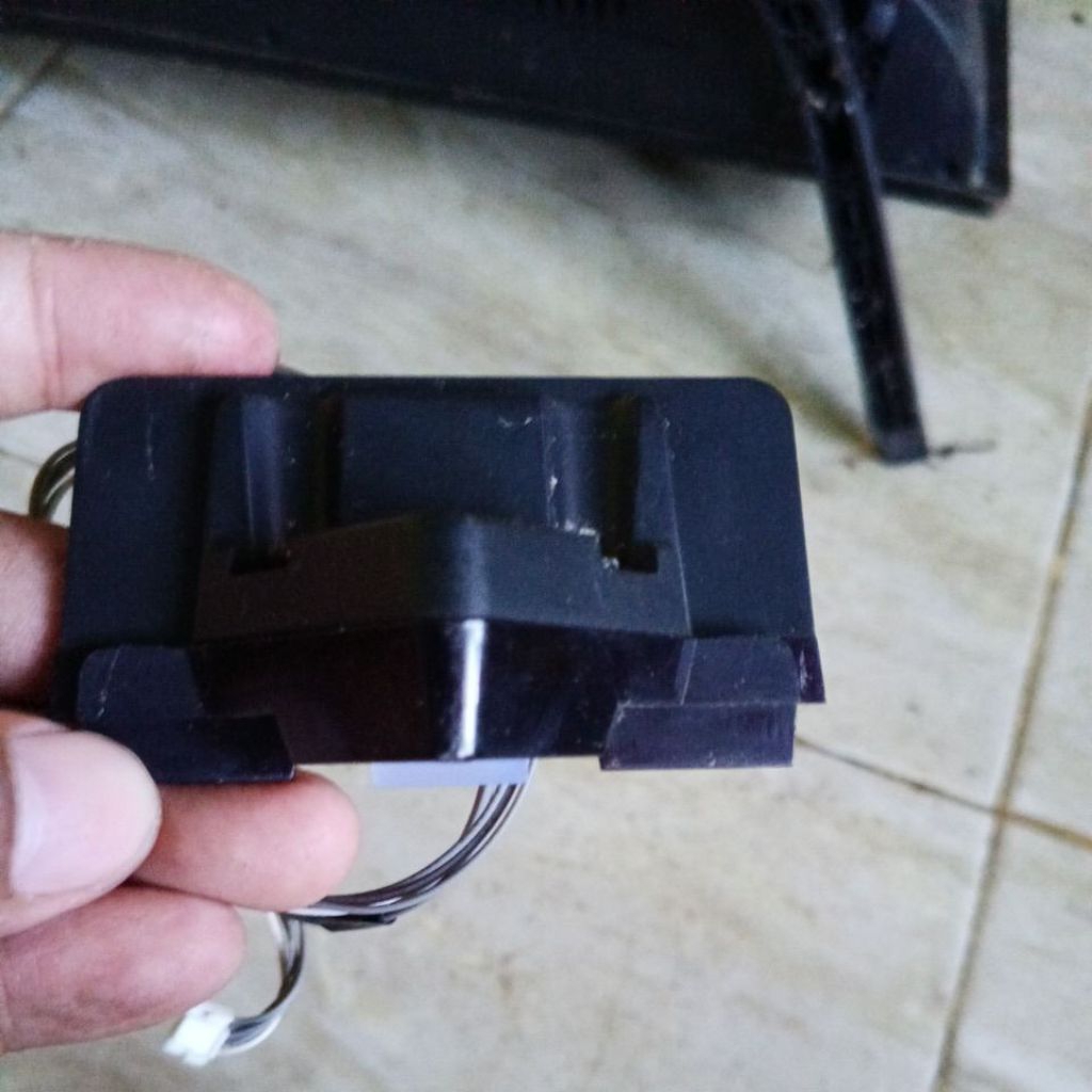 sensor remote tv Sharp LC-32LE1851