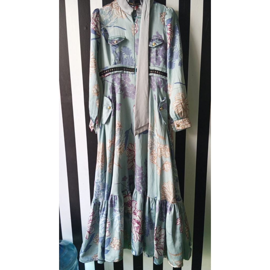 Preloved Kursien Karzai