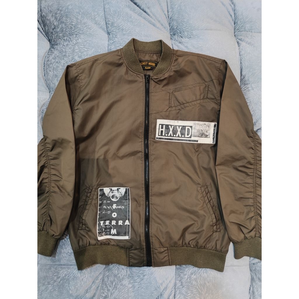 JAKET BOMBER EASTHOOD