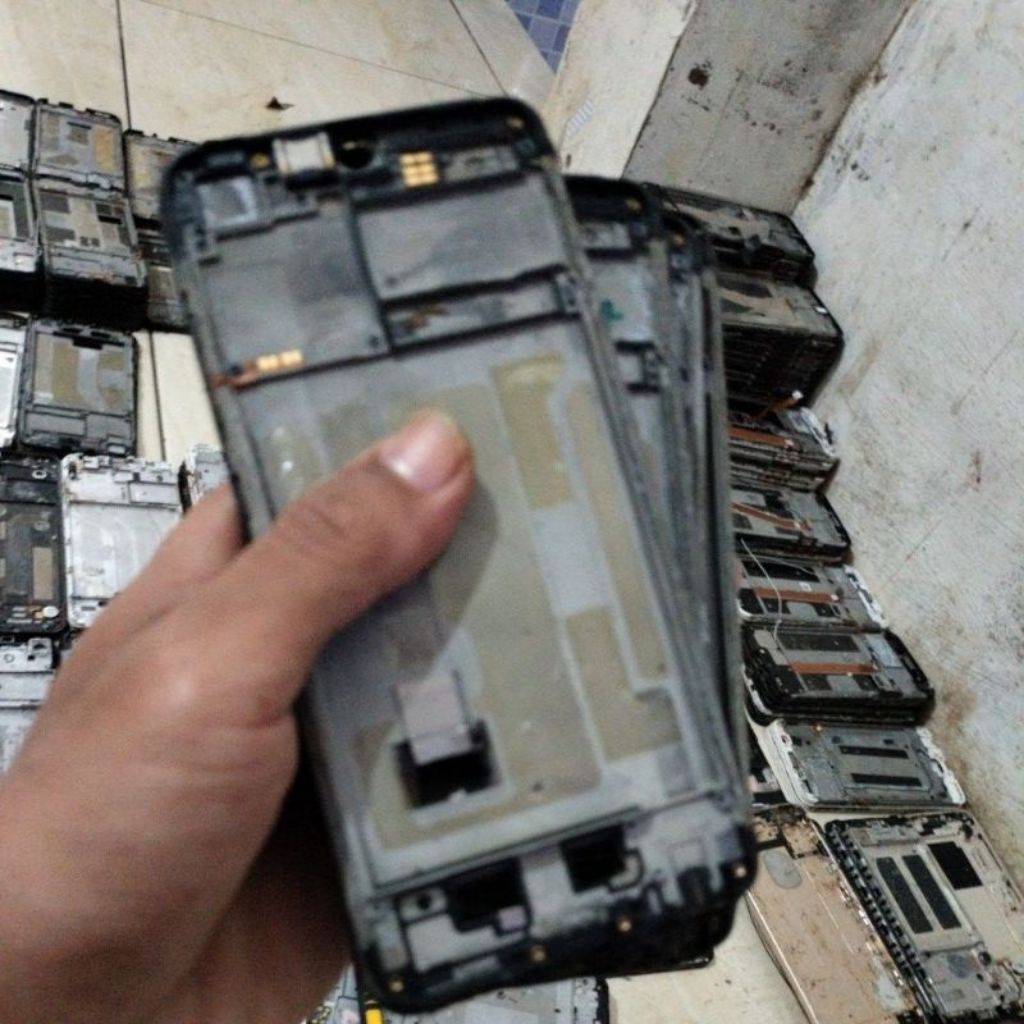 Frame Tulang Tatakan Lcd Vivo Y91/Y91c/ Y93/Y95 Original Copotan Cabutan