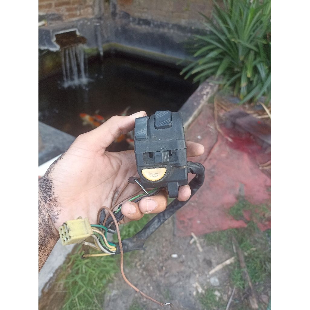 holder kiri satria Fu original second