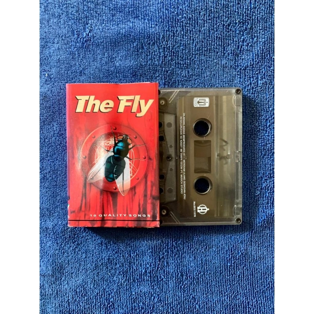 Kaset The Fly