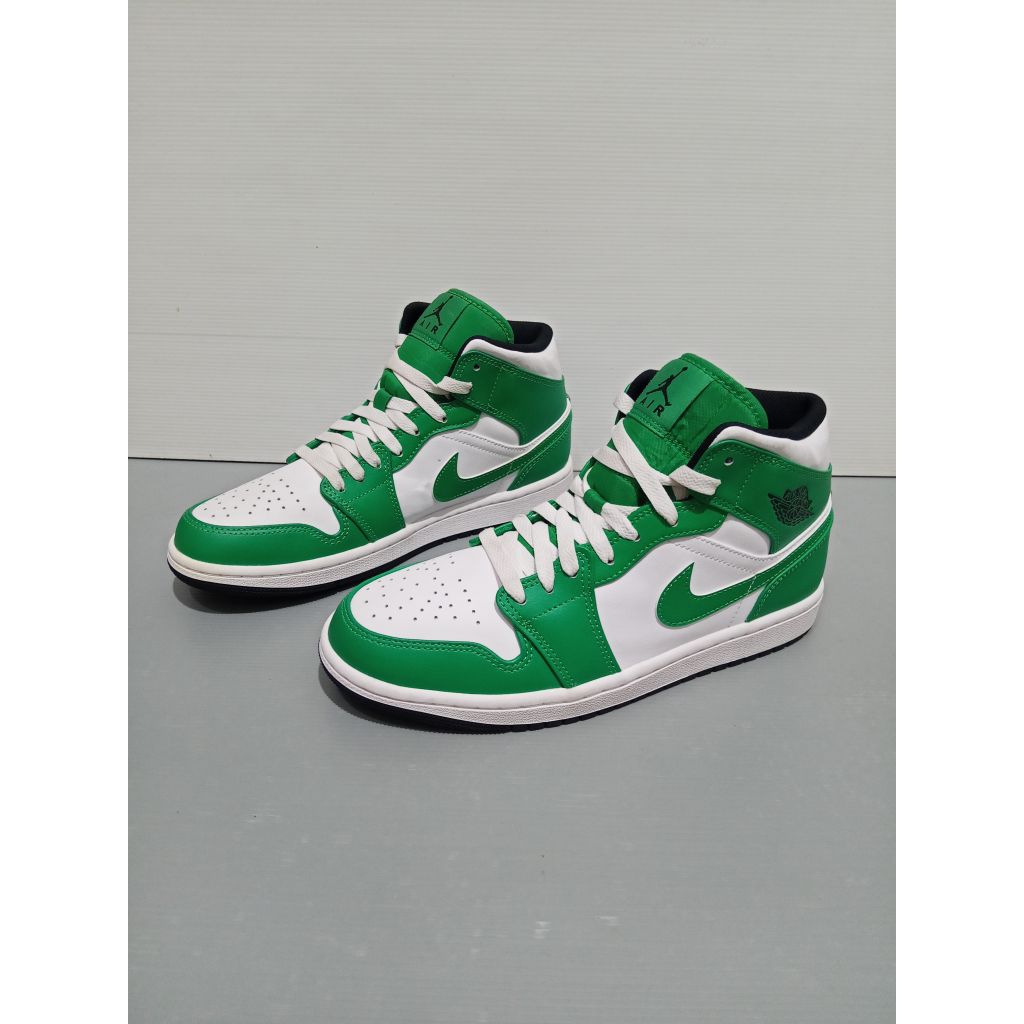 Sepatu NIKE AIR JORDAN 1 MID size 40.5 Original Indonesia
