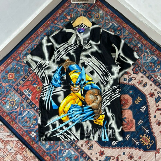 KEMEJA PENDEK 2002 X-MEN Wolverine AOP SECOND