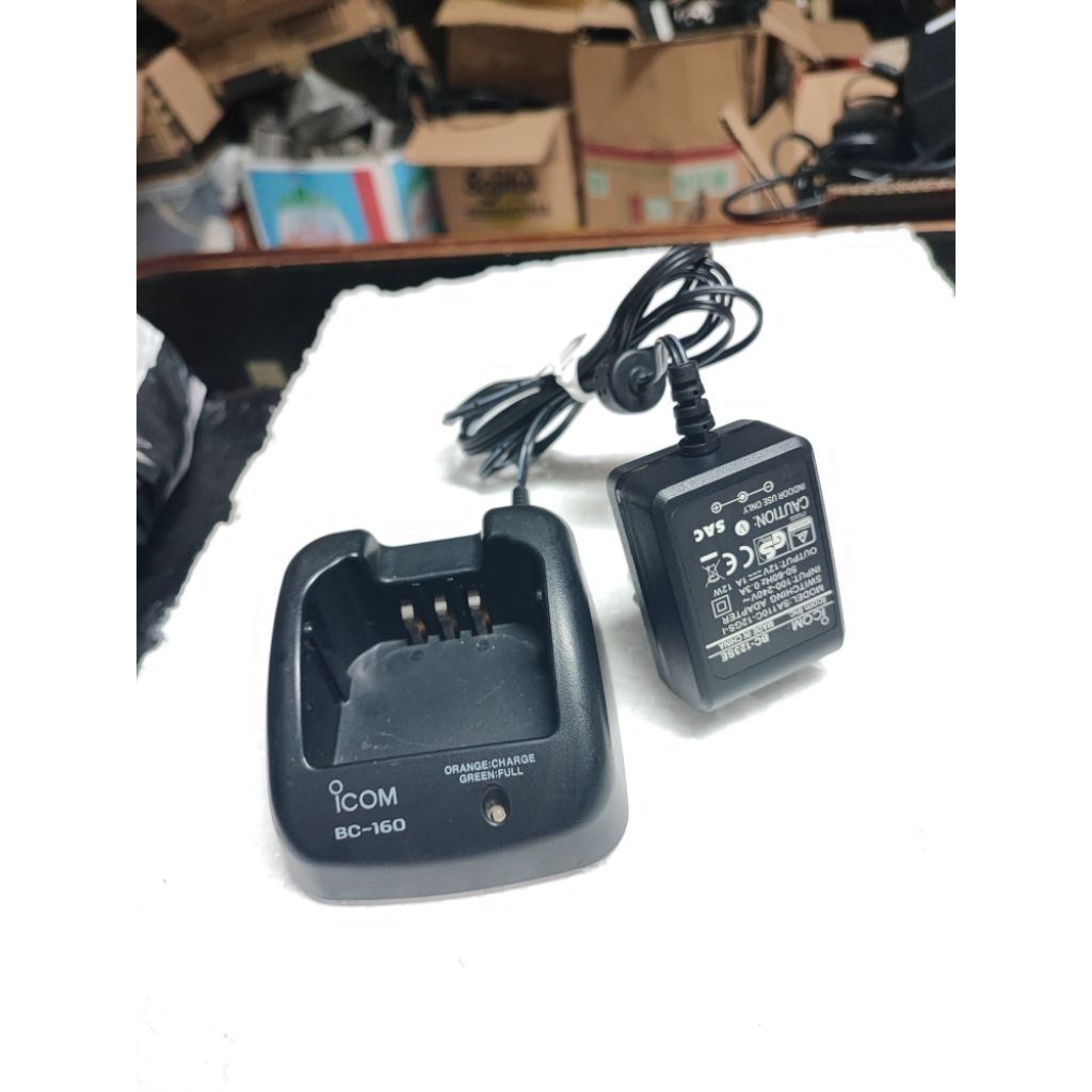 ICOM BC-160 plus BC-123SE charger HT Komplit set