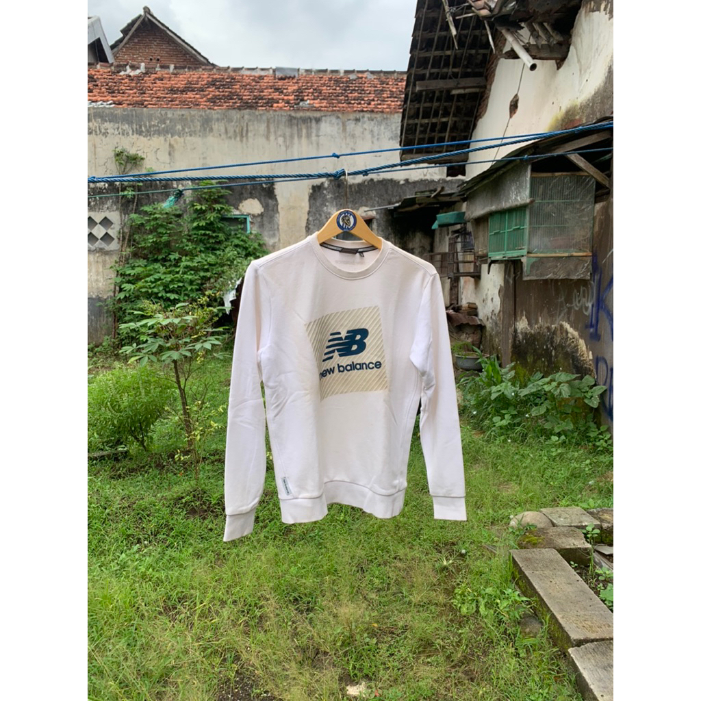 Crewneck New Balance