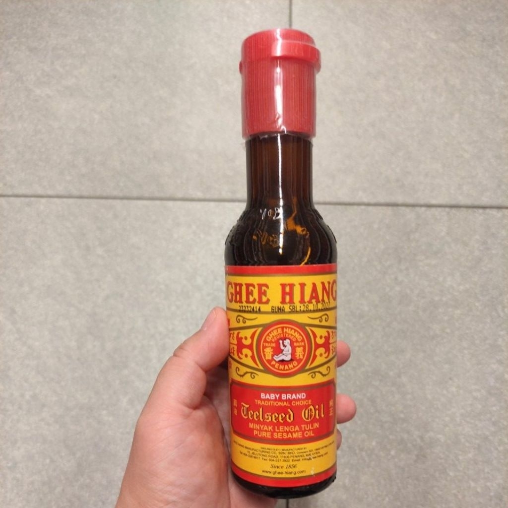 

GHEE HIANG BABY BRAND PURE SESAME OIL MINYAK WIJEN LENGA TULIN 155mL