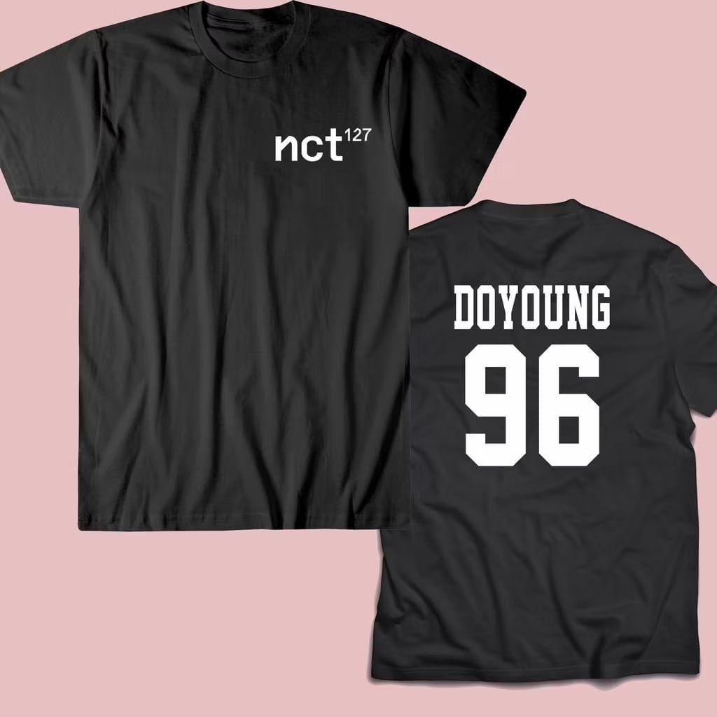 "KAOS DISTRO T-SHIRT NCT 127 DOYOUNG NAMA NOMOR / KAOS K-POP KEREN / UNISEX BAHAN COTTON COMBED 30S
