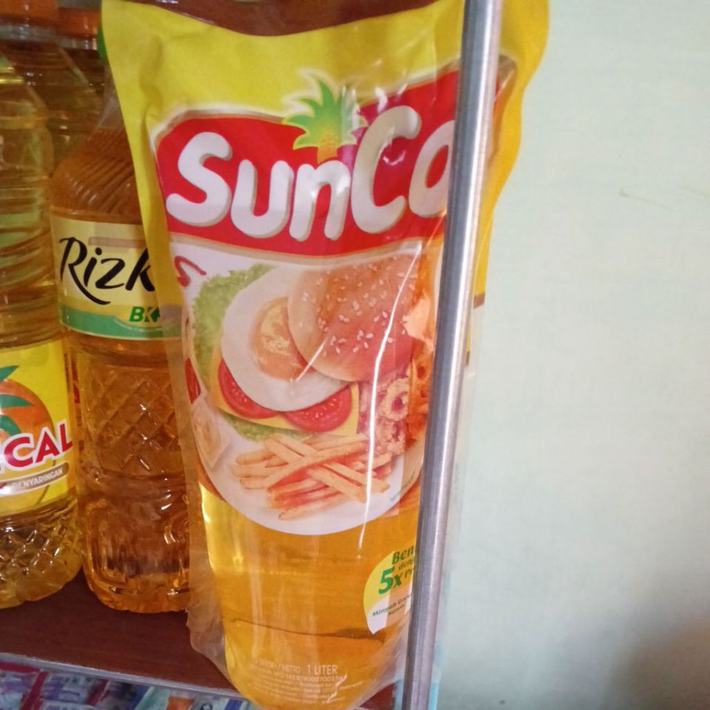 

Minyak goreng sunco 1L