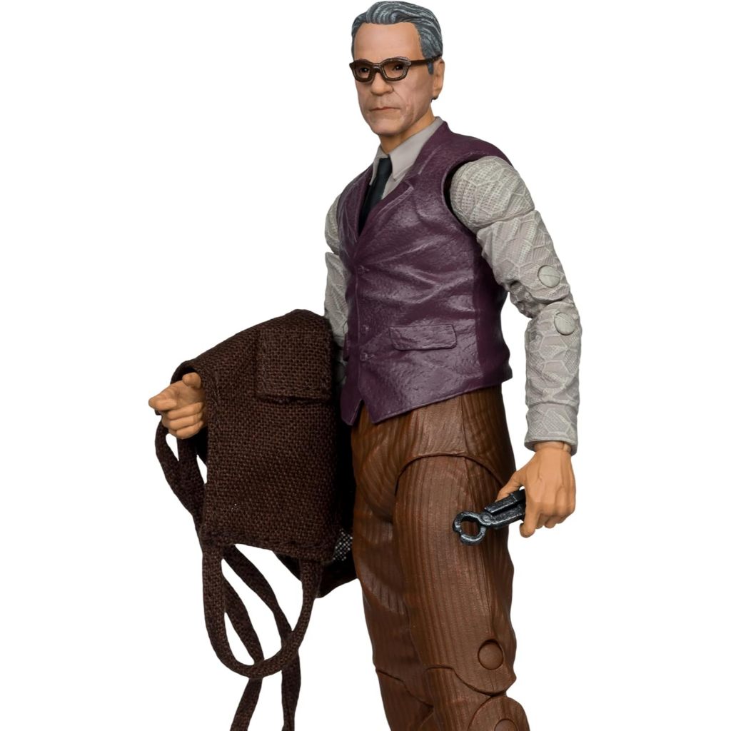 McFarlane Toys - DC Multiverse Alfred Pennyworth (Batman v Superman: Dawn of Justice) 7in Action Fig
