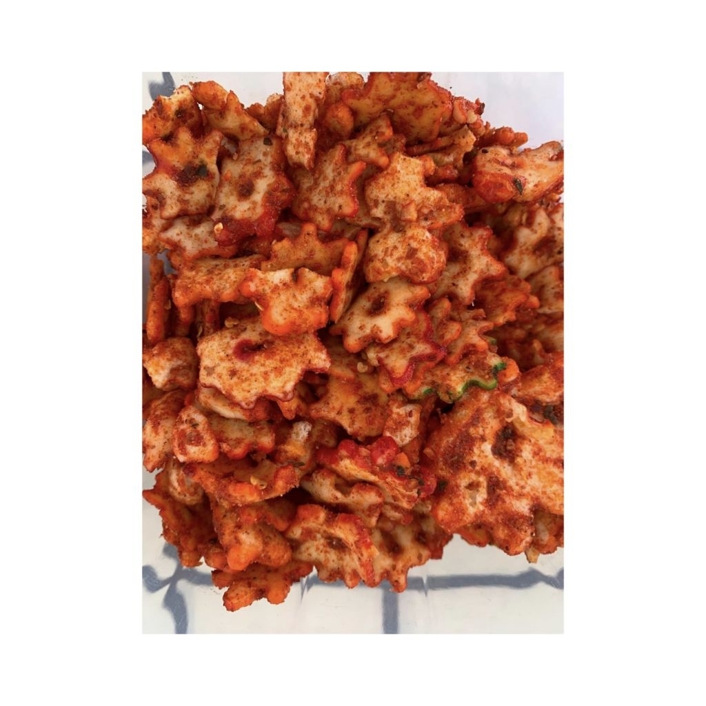 

Camilan Pedas Viral Kerupuk seblak Bintang