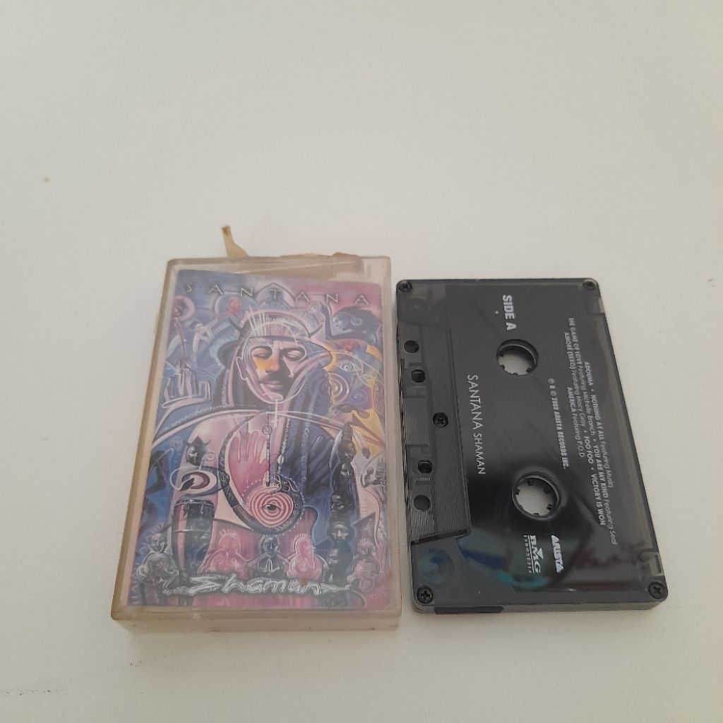 Kaset Pita Santana - Shaman