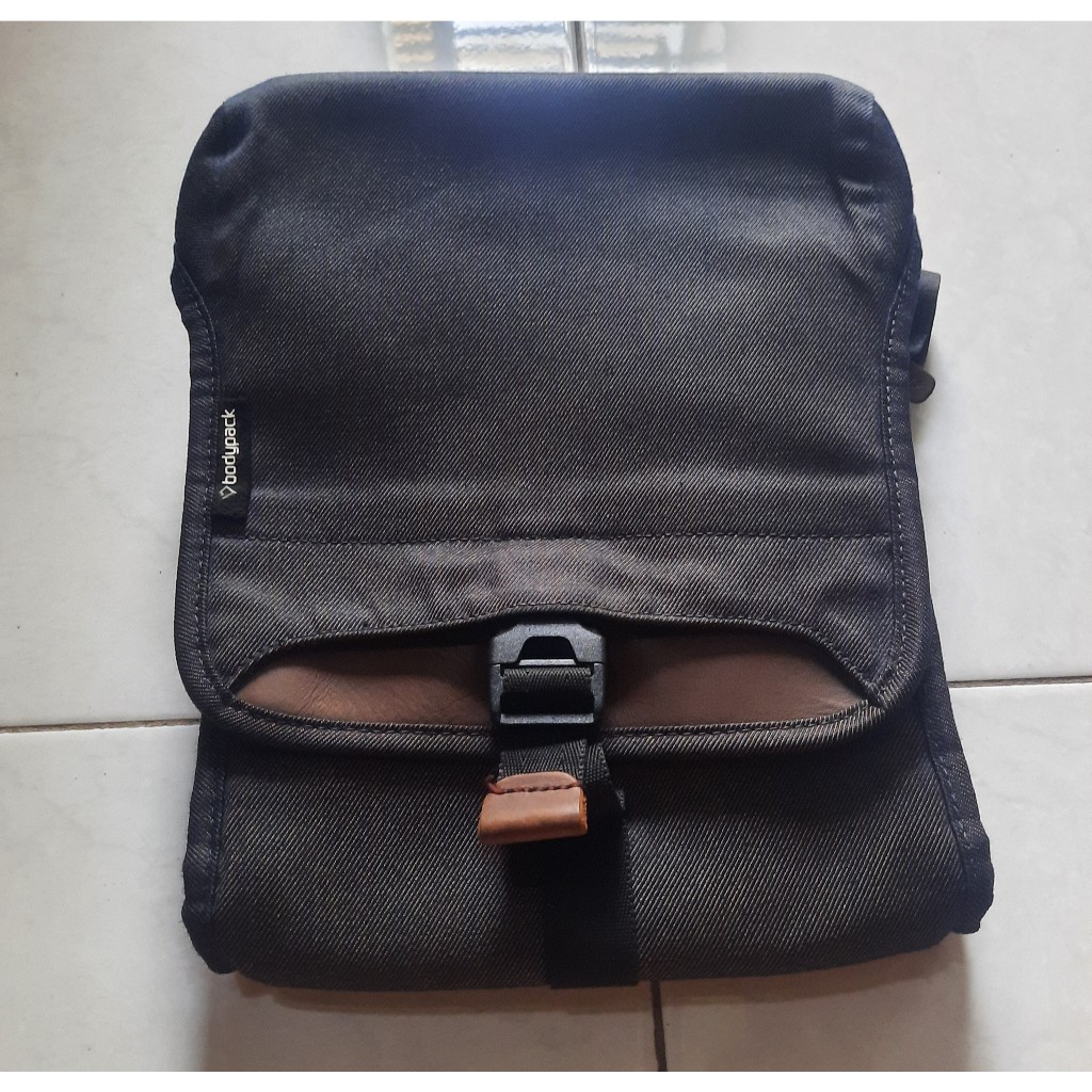 Tas Selempang Pria Bodypack Second